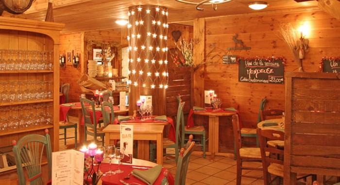 Hotel Des Balcons, La Plagne: Belle Plagne ski chalet, image 2